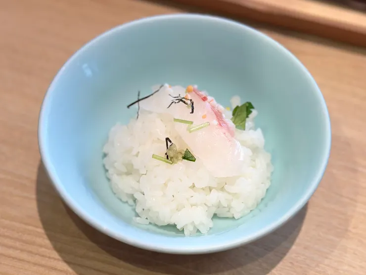 這時候就要加鯛魚…