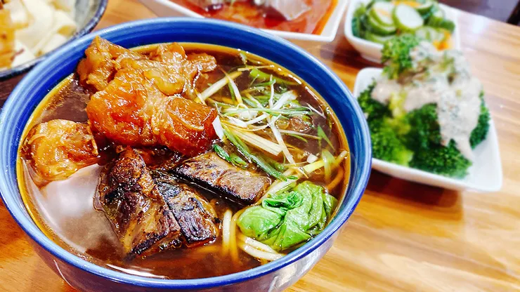 北投牛肉麵推薦【肥滋滋牛肉麵】每日極限100碗