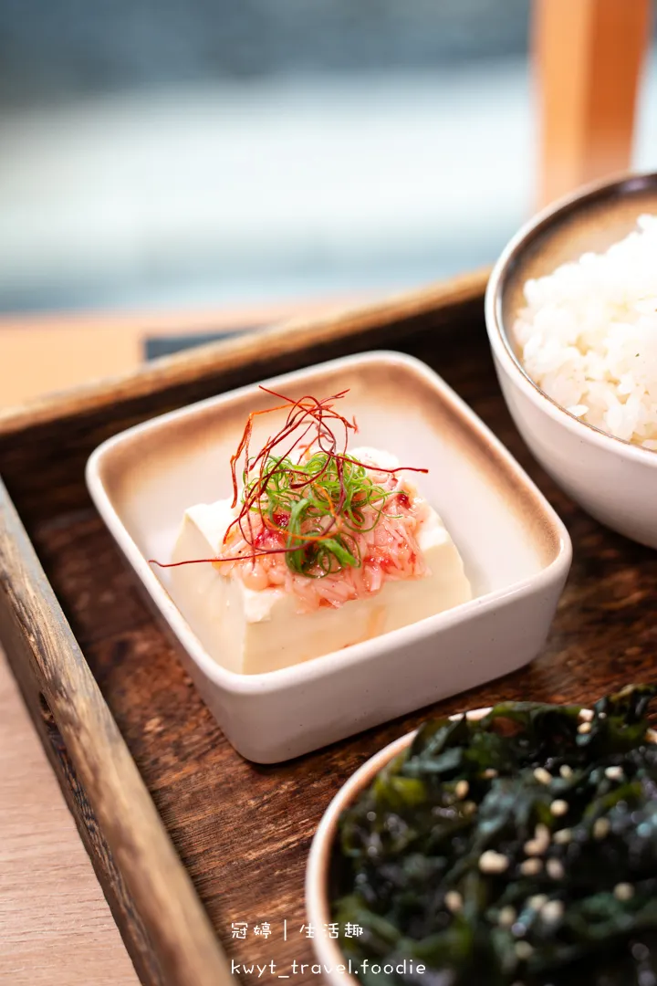 [高雄文化中心美食]ご飯Go Han，高師大附近的質感日式定食，必吃慢燉豬肉咖哩與鹽烤鯖魚，高雄師範大學美食，附最新菜單