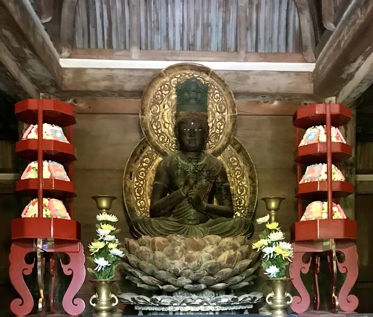 （照片：日本石山寺的大日如來）