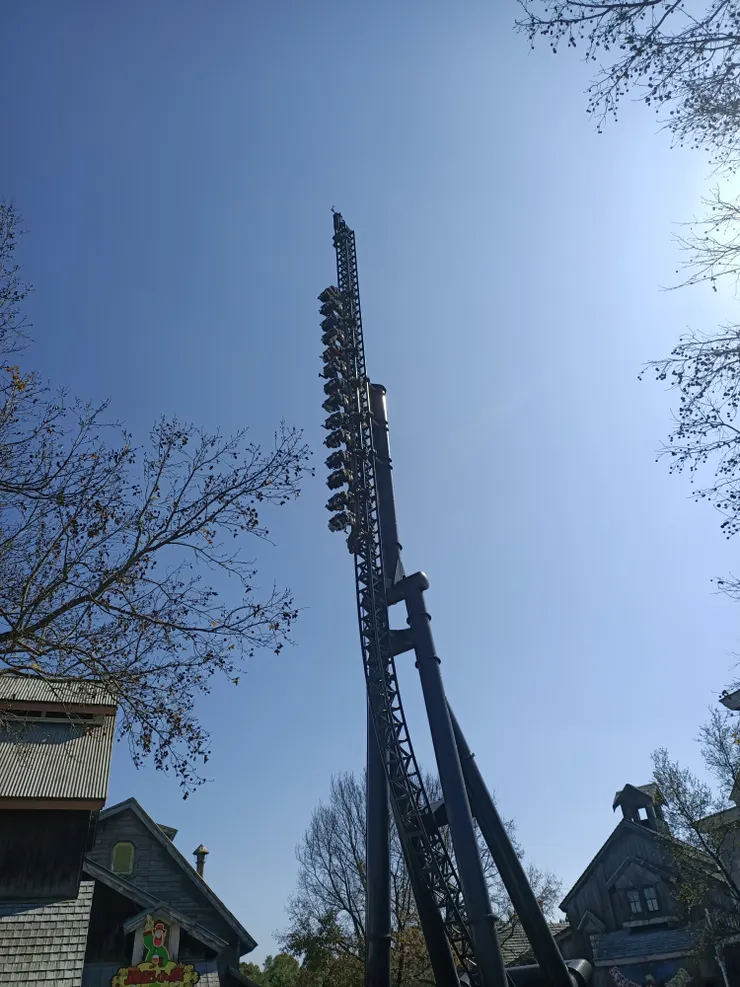 筠朵妹突然說,想去玩這個,但...看到別人,就說還是算了