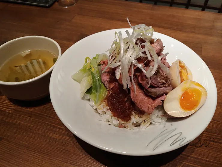 賄い(まかない):員工餐
