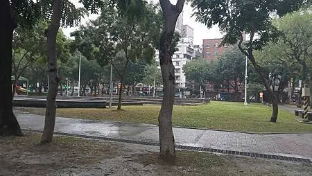 [新北旅遊]崑崙公園、民生親子公園，橫跨樹林與板橋二個行政區