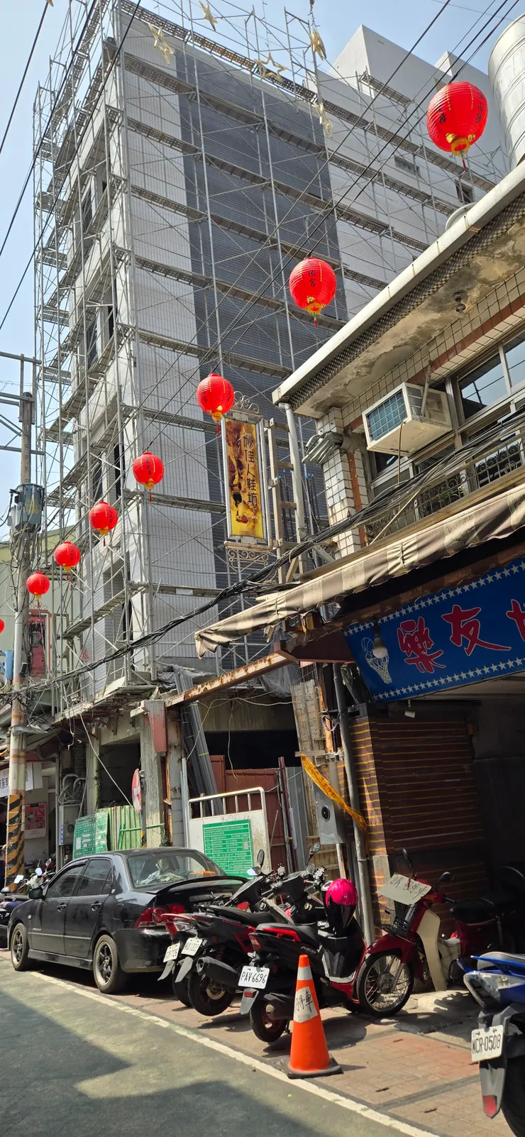 又是一個建案進行中！