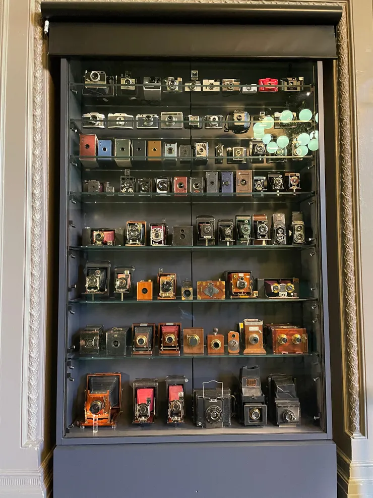 很多古舊的相機
