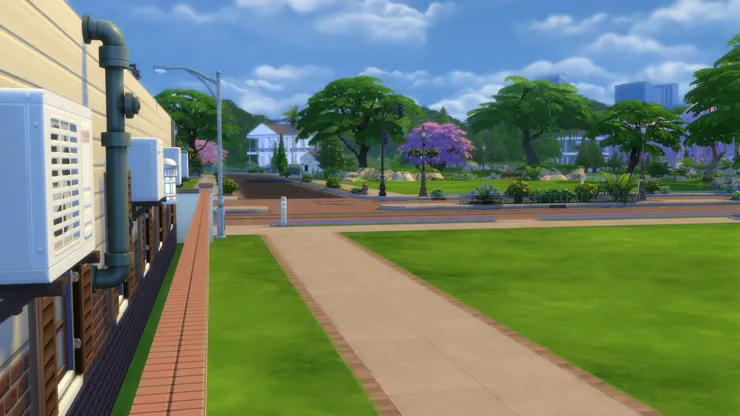 教員室外面是空地。