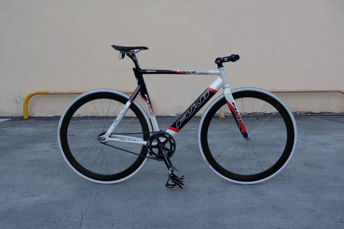 Bike Check - FUJI Track Pro 2007｜山姆-單車上的斜槓人生