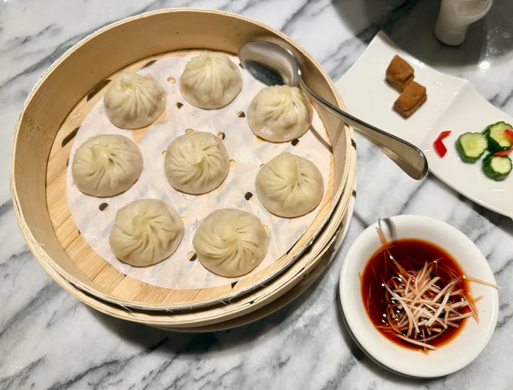 上湯小籠包   380元