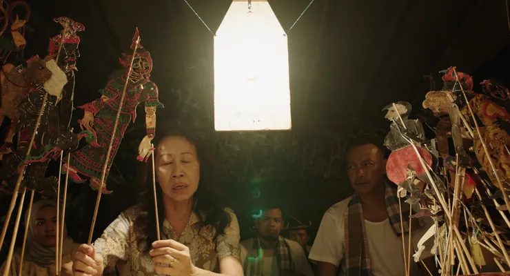 圖左為馬來西亞資深演員：蔡寶珠