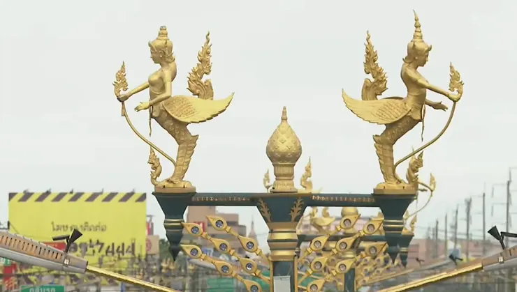 Kinnaree (半鳥半人)的路燈裝飾