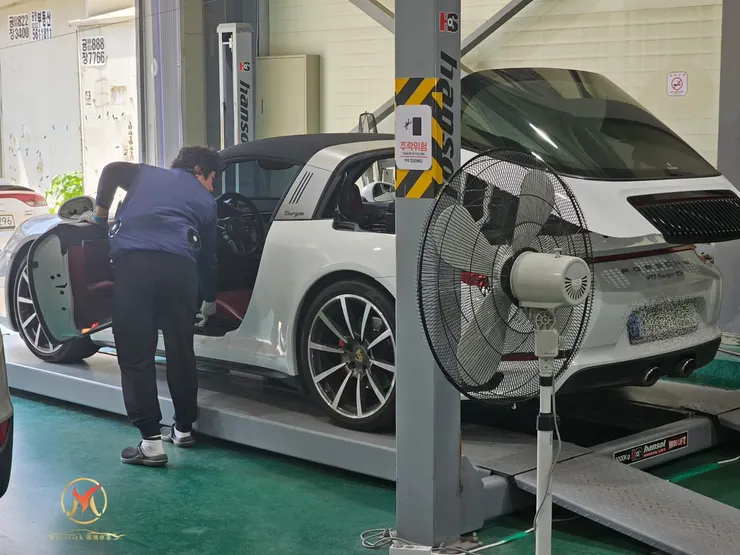 韓國保時捷二手車進行第三方鑑定