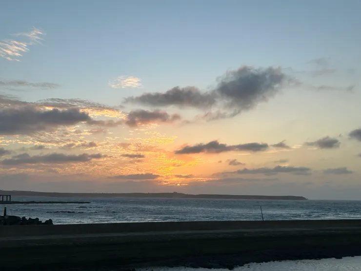 澎湖跨海大橋旁的夕陽