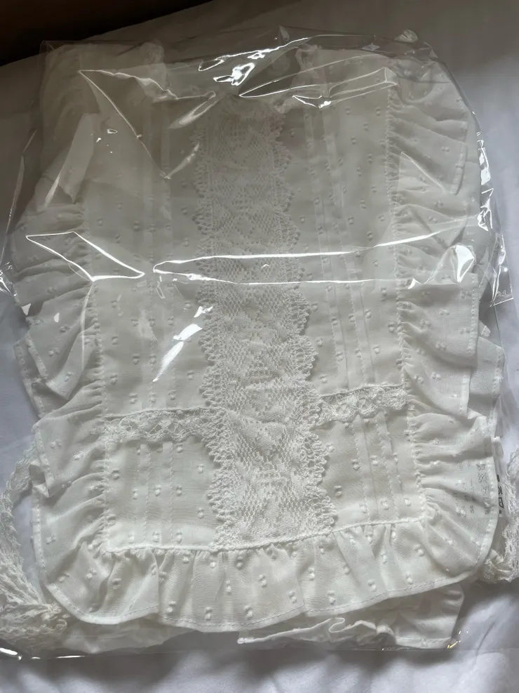 雖然還沒想到要怎麼搭配,但很可愛就買了