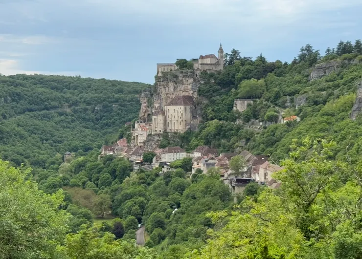 再回頭望一眼，這一眼就入了魂，勾住了心