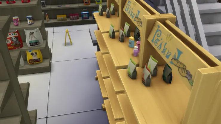 有時有些特別貨品挺好賣，或者只按季節和特定需求而進貨。