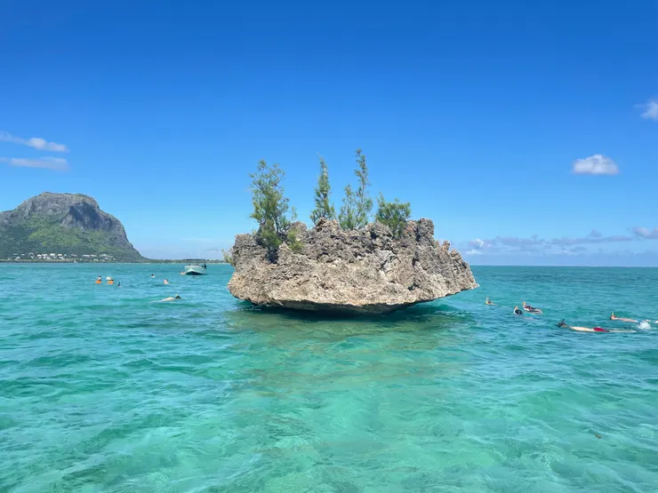 模里西斯知名景點：水晶石（Crystal Rock）