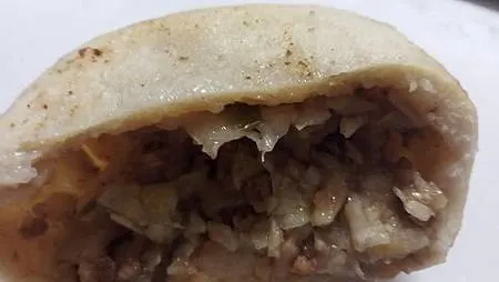 [基隆美食]日賣千顆老字號金黃脆皮水煎包紀錄，西定水煎包四十