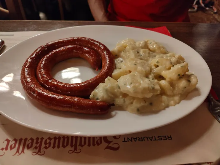 Zeughauskeller軍火庫餐廳吃晚餐