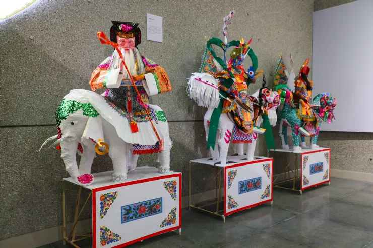 王旭昇司阜紙糊作品