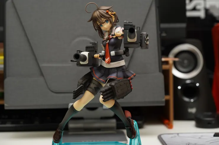 底座跟官方網站的透明色不同，是水色底座