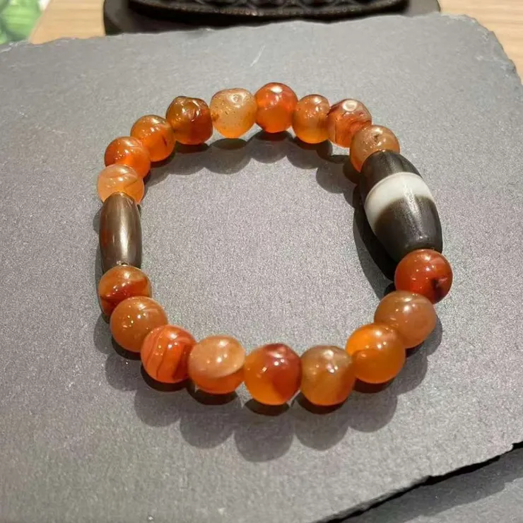 黑白藥師珠老天珠搭配老紅瑪瑙