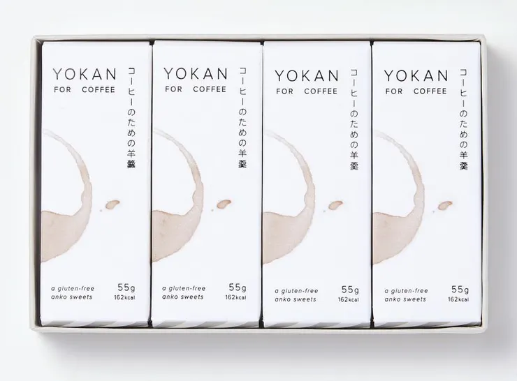 咖啡印記比起咖啡豆圖案更有質感與創意（圖／原點出版《日本包裝設計的商機&賣點》）