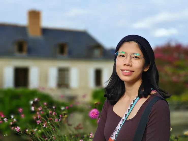 【安德爾河上的美麗石橋流連照相！在阿澤萊里多。】