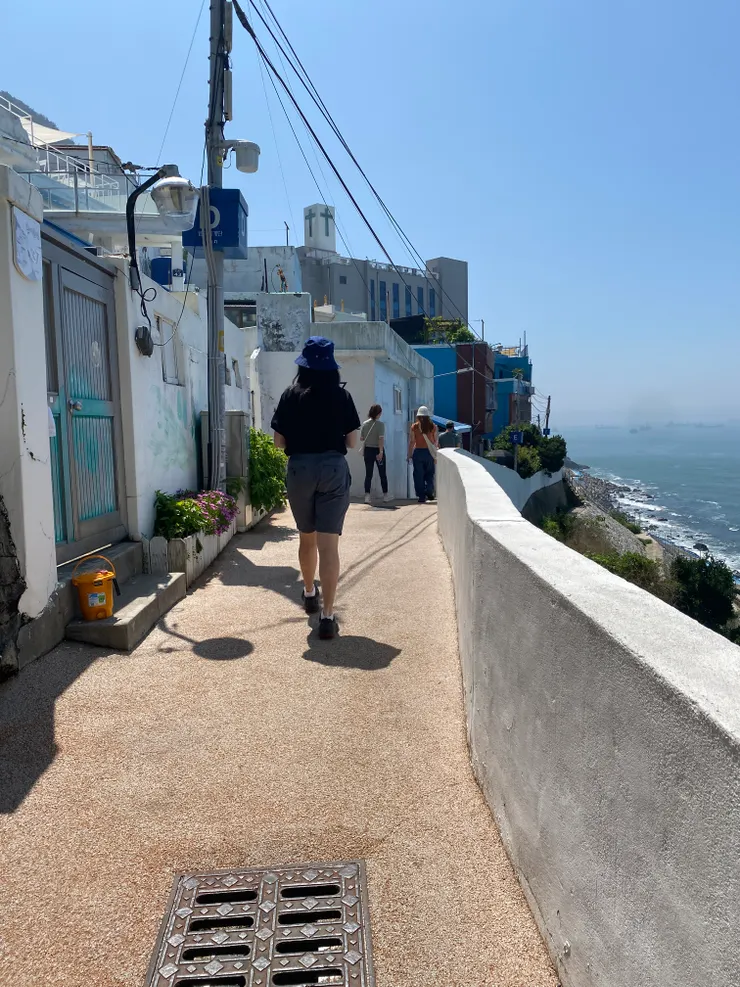 沿路許多有趣的小店