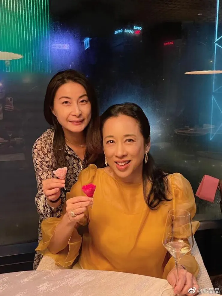 朱玲玲63歲生日郭晶晶曬合照最美港姐豪門離婚低調再嫁收獲幸福