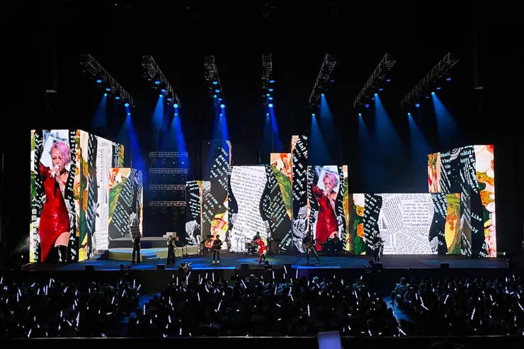 相當有氣勢的開場