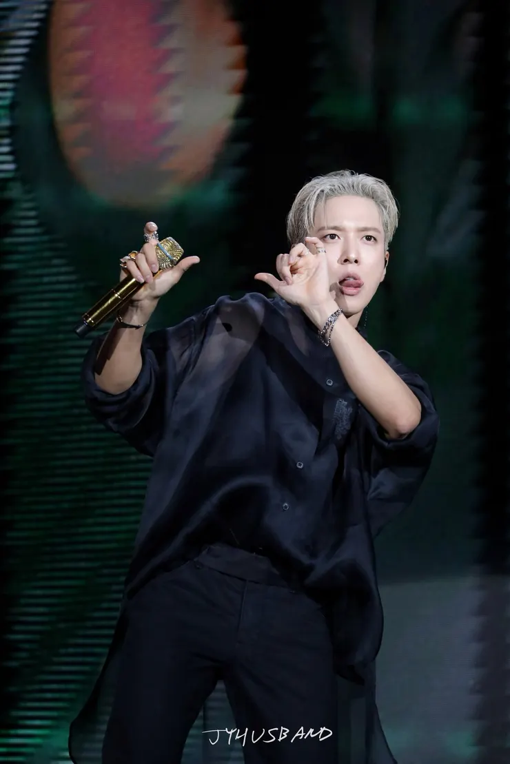 photo by JYHUSBAND