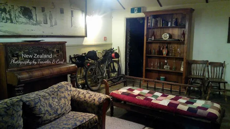 卡德羅納旅館公共區域