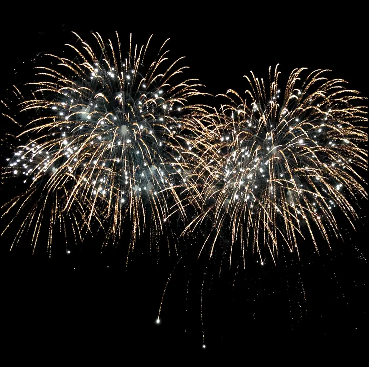 手機就能美拍的超大顆煙火