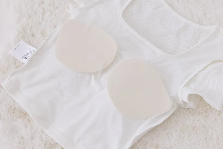 李加馨 Judy 出於自身的經驗，創立 Happy & Free 品牌服飾。（圖片來源：Happy & Free 雲朵衣臉書）