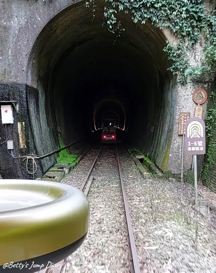 ▲苗栗三義-舊山線鐵道自行車C路線,龍騰站/圖片來源:Betty's Jump Diary