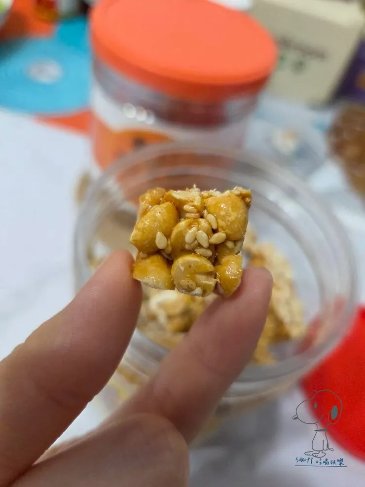 白芝麻越咬越香!