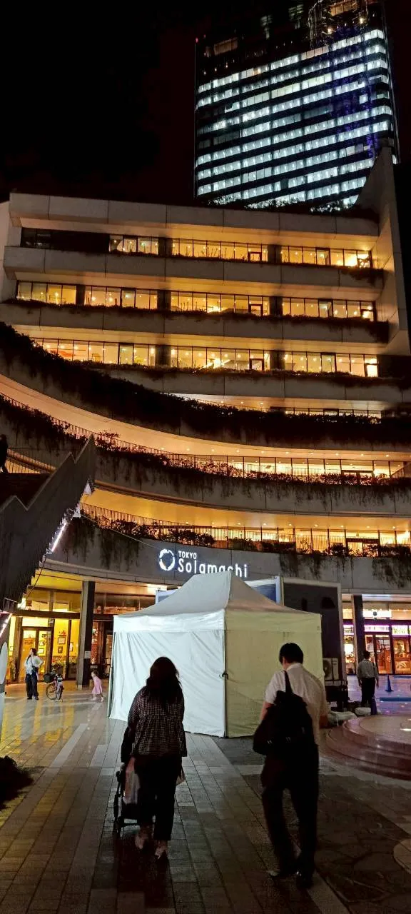 離開押上駛的夜拍