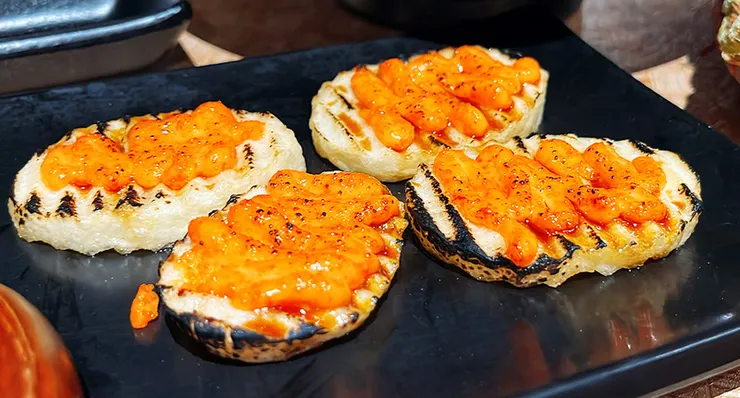 taoyuan-izakaya-mentaiko-grilled-potato-slices.jpg