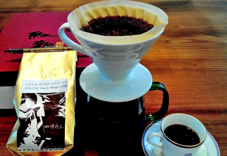 【十幾年來愉悦相伴無數閒逸晨午！2014/8/31。】