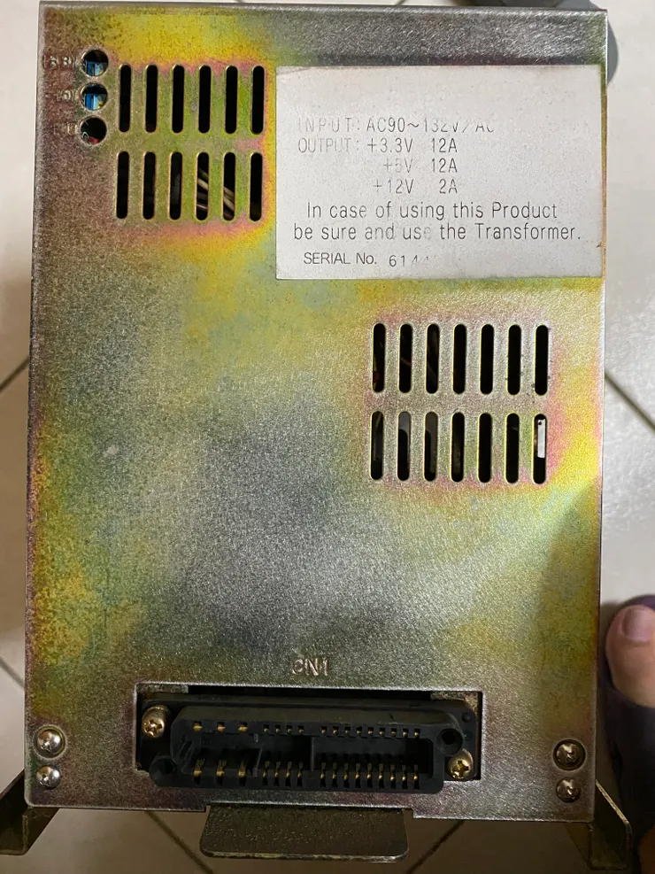 PSU外殼是有電鍍的