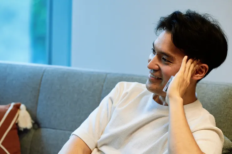 童心未泯的小提琴家陳鋭，將電玩音樂和古典樂結合在一起。（攝影：鄭達敬）