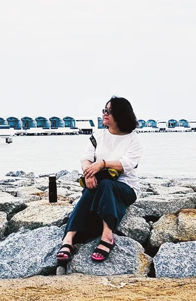 字尤字在-尤秋玲/沈陵創作簿  （沈陵）