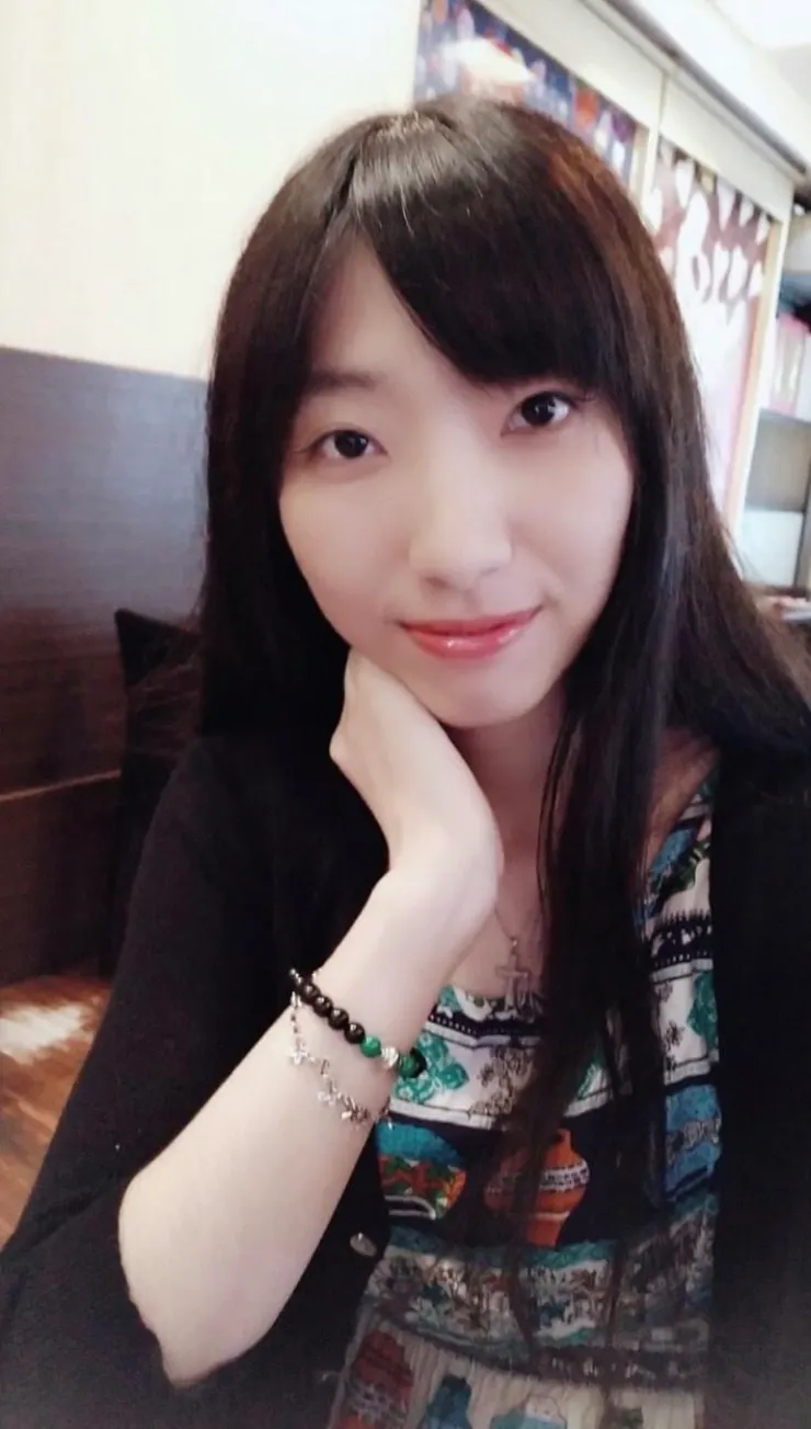 大昌證券股份有限公司桃園分

公司

營業員:蔡若昀

公司電話：03-3263689分機

866

手機：0917789752

Line ID : ggoodd99

公司地址：桃園市經國路 128

號2樓108年金管證分字第

0101號

委任期貨商：大昌期貨股份有限公司