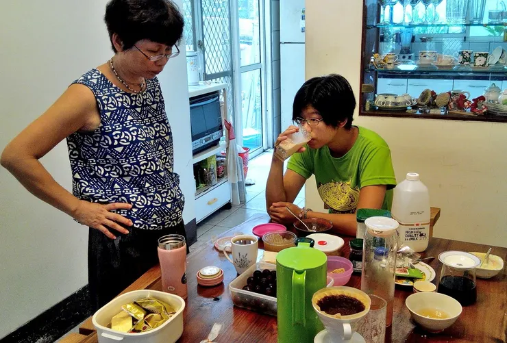 【十幾年來愉悦相伴無數閒逸晨午！2014/9/7。】