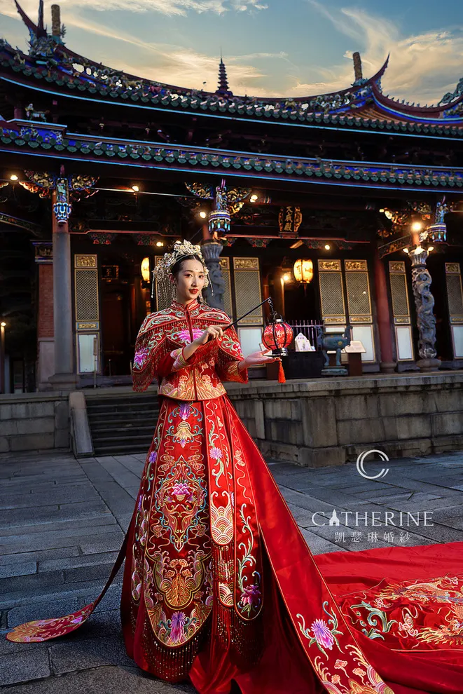 古風婚服首選│漢服│龍鳳掛│秀禾服│中式婚紗│傳統婚服│台北婚紗