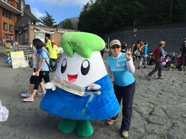 瘋狂卡蘿之強攻富士山