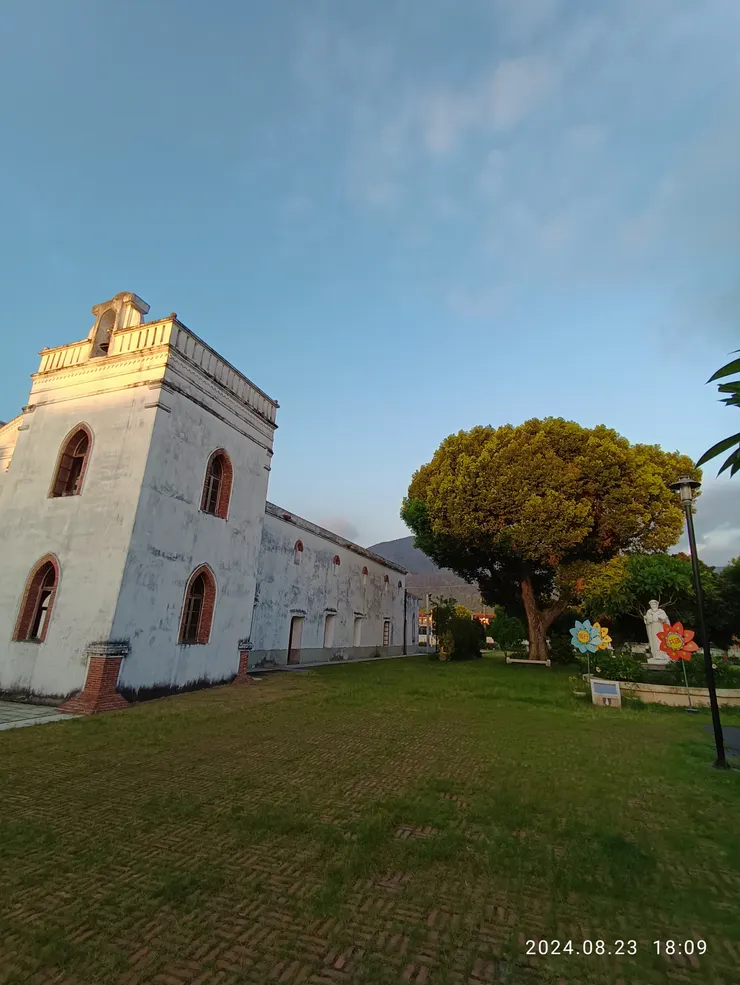 萬金教堂，自拍攝