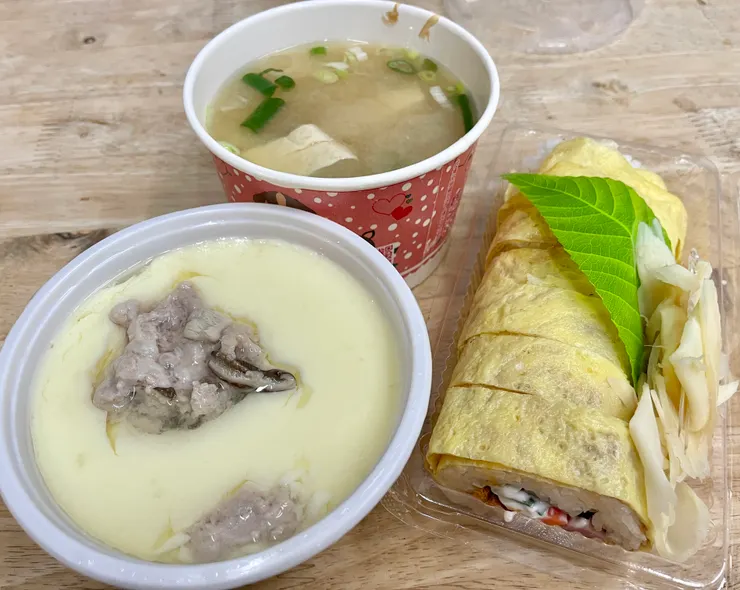 當地名店阿婆壽司