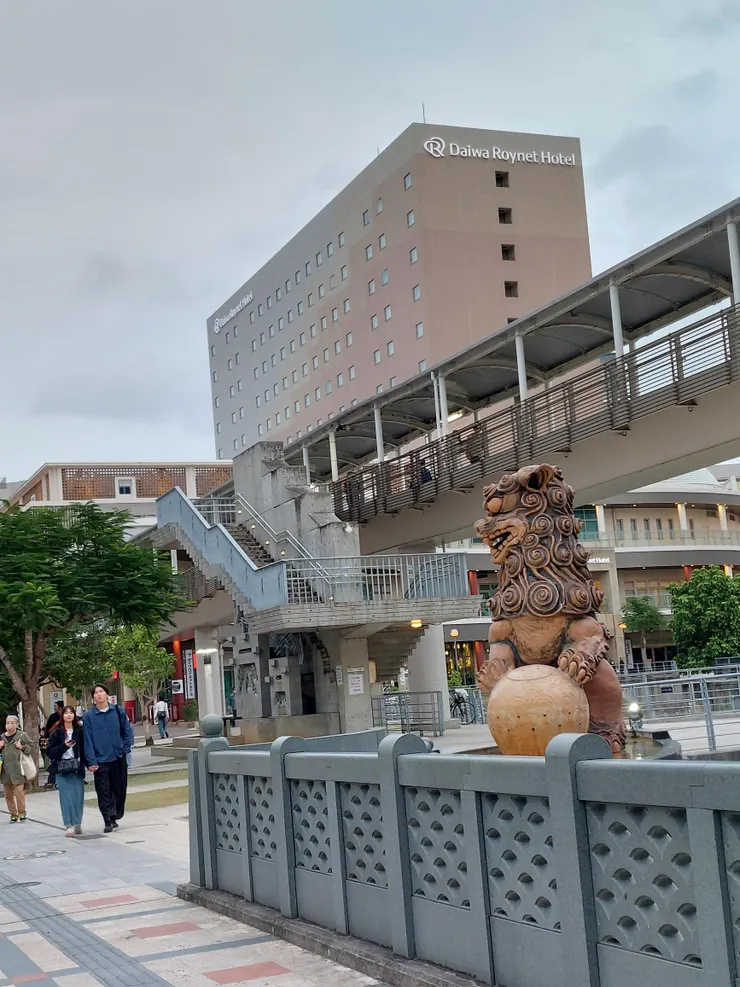 這一帶好逛很多吃的