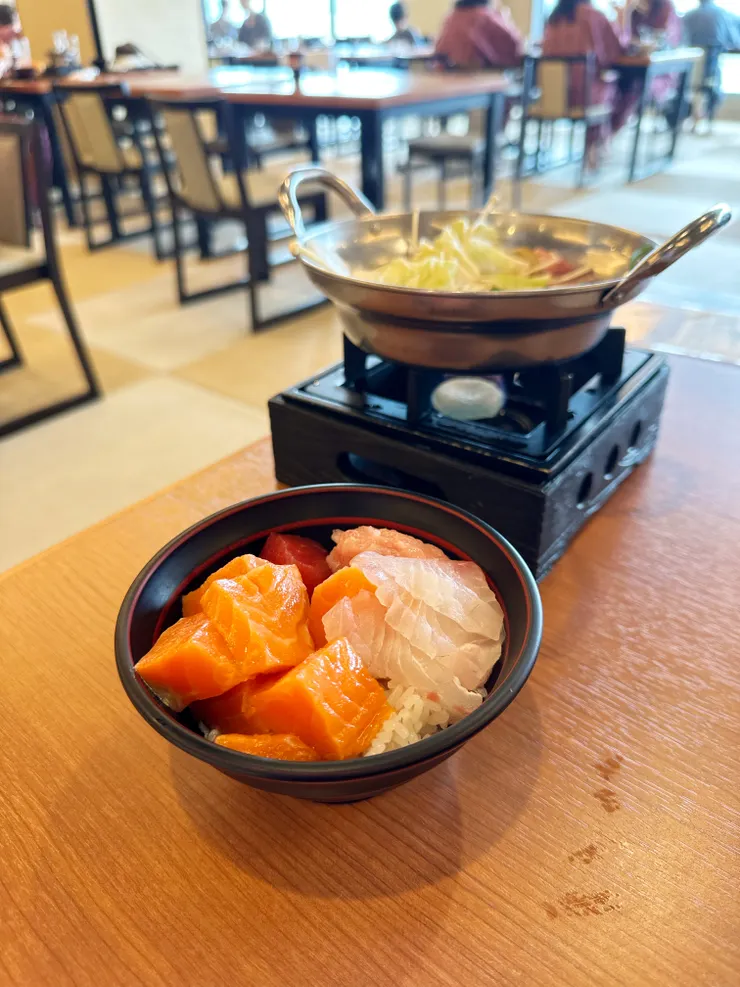 滿滿的鮭魚鮪魚和鰤魚，沒在客氣的